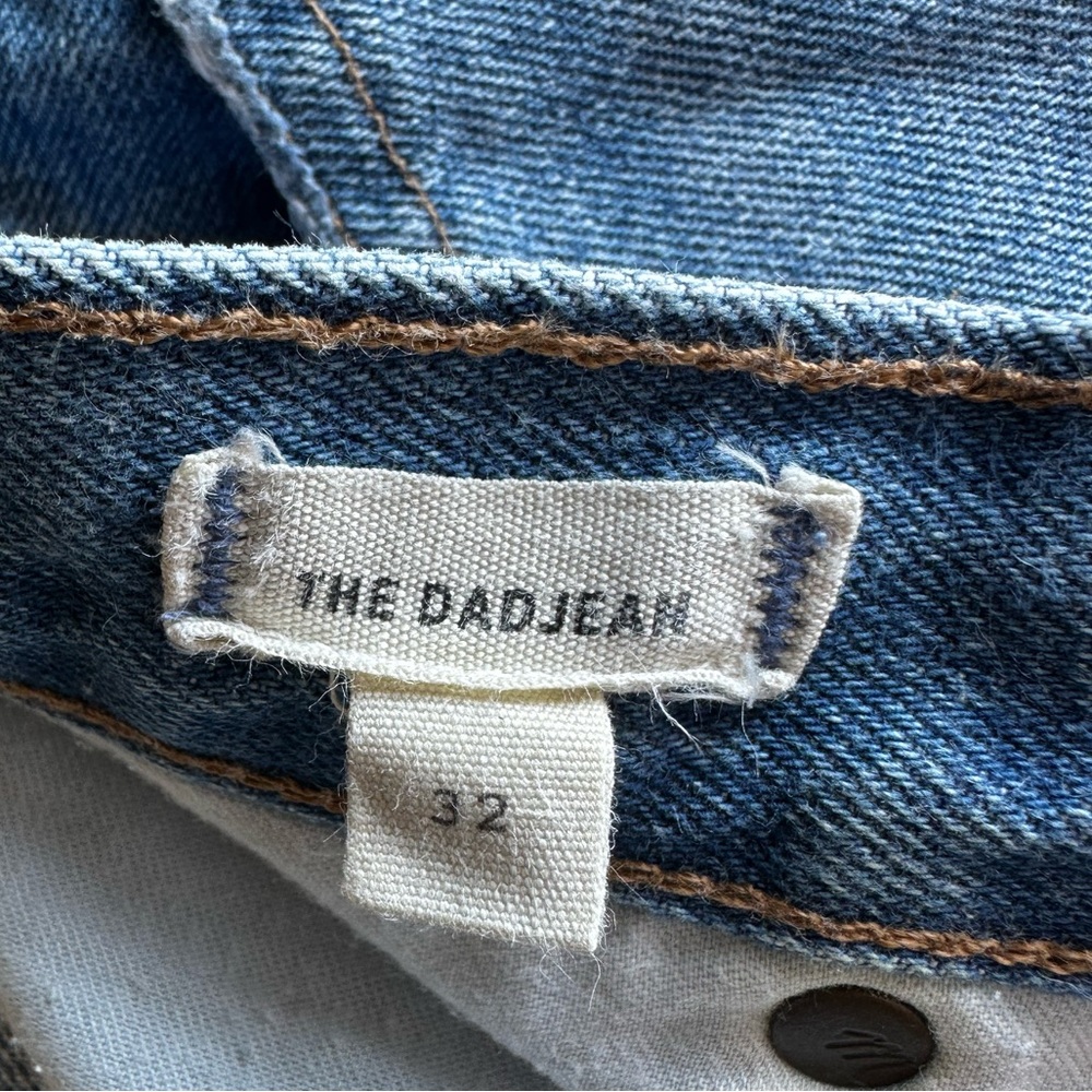 Madewell The Dad Jean in light wash with light distress/button fly. Size 14/32 - Picture 6 of 14